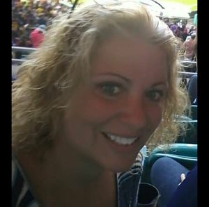 Meet your Posher, Cynthia